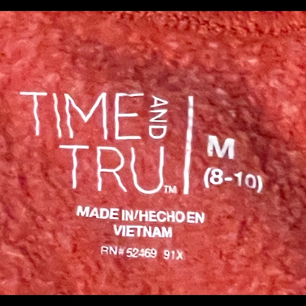 Time & Tru Rust Sweatshirt - Picture 2 of 3